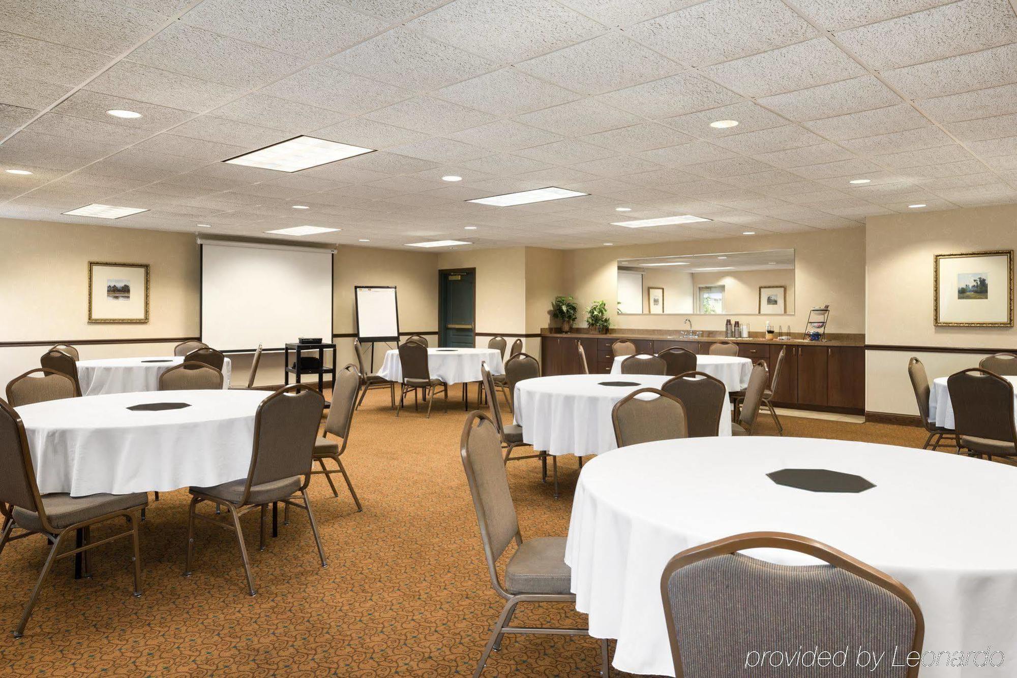 Country Inn & Suites By Radisson, Shoreview-Mounds View, Mn מראה חיצוני תמונה